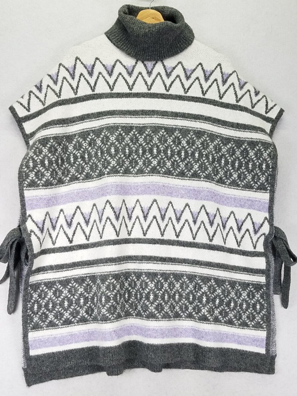 Aerie Women Gray White Fair Isle Oversized Turtleneck Poncho Sweater Size XS